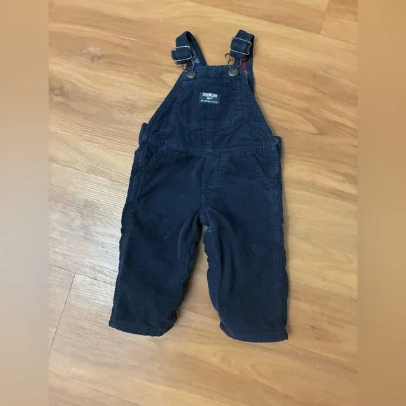 OshKosh B'gosh Dark Blue Corduroy Overalls 6 Months - Picture 1 of 3